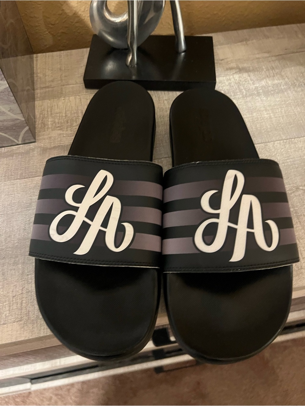 Adidas LA slides sz 12